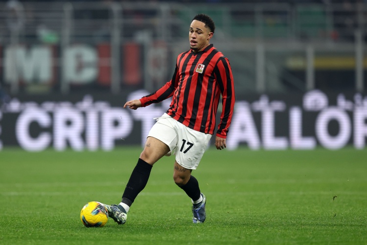 罗马诺：利兹联接近签下奥卡福，已提交超过2000万欧元的报价